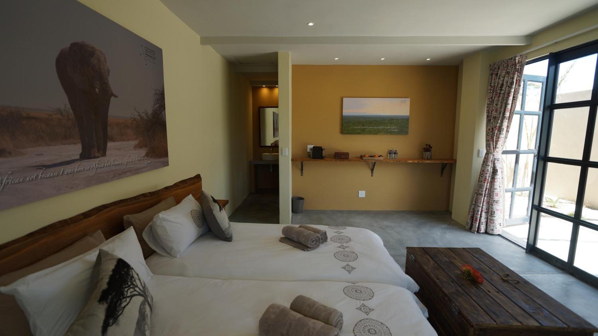 Napier Stellar Overberg Travellers Lodge מראה חיצוני תמונה